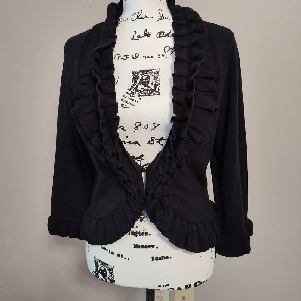 Madison Ruffled Cardigan - Picture 3 of 4